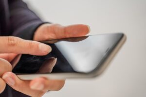 【UQモバイル】実際の評判やメリット・デメリットをレビュー